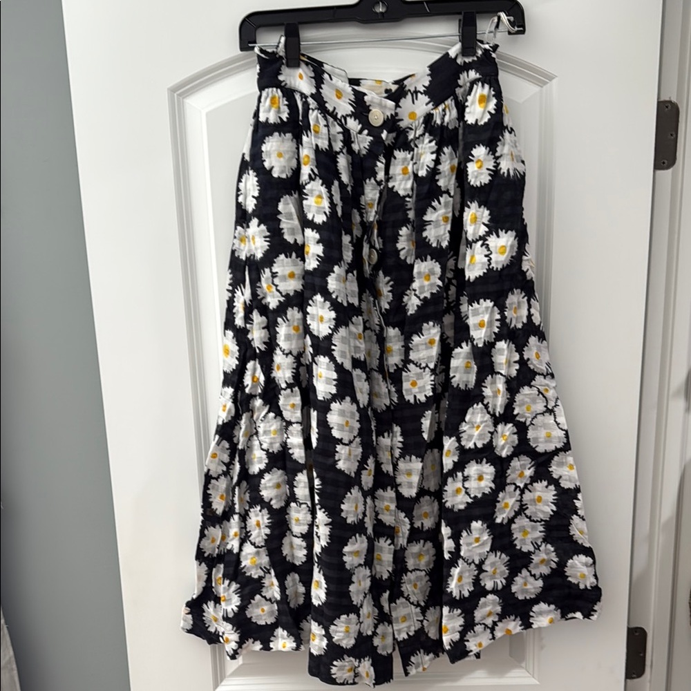 Mi Black and White Bubble Midi Skirt